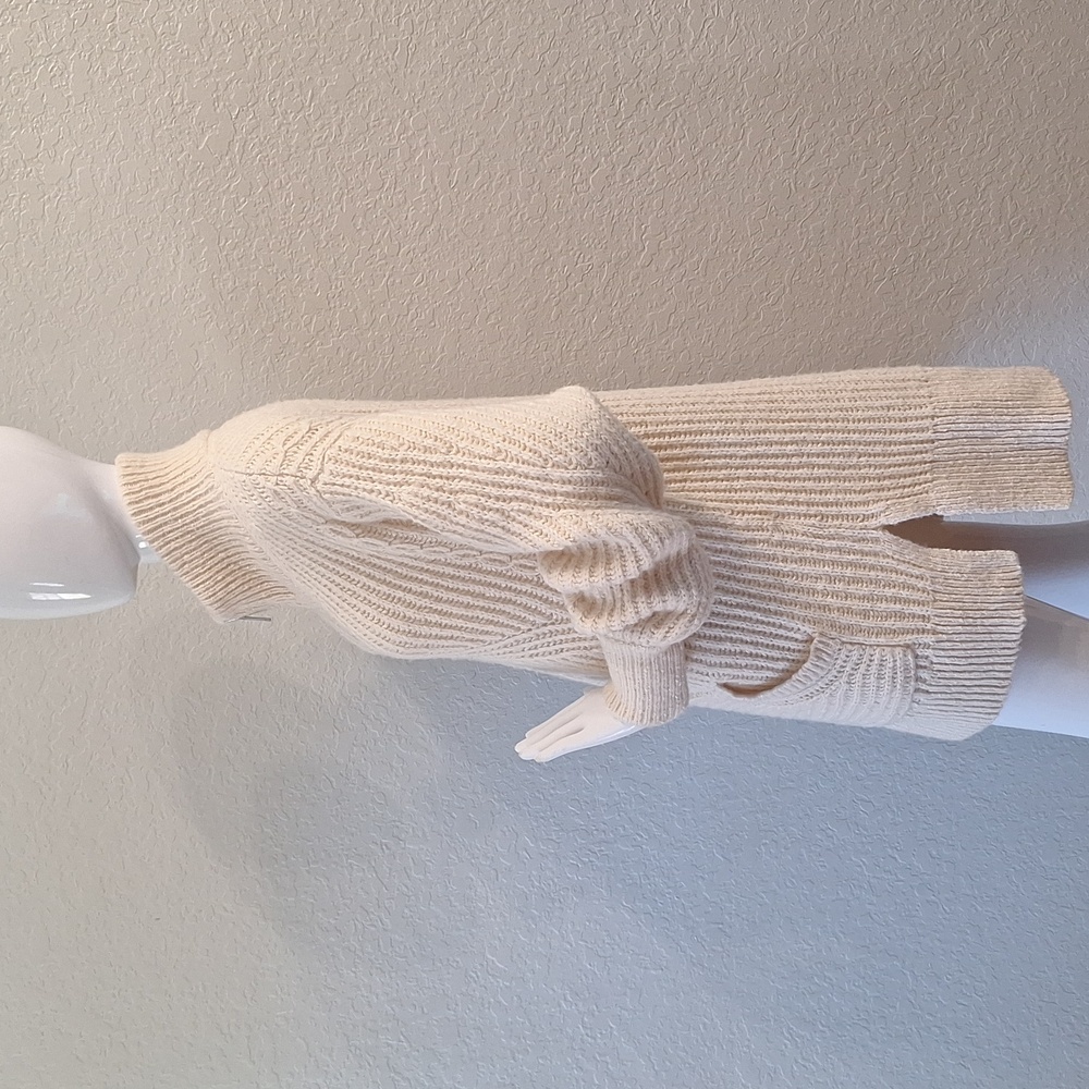 Pilcro Thick Chunky Cream Zip Front Sweater - Picture 4 of 17